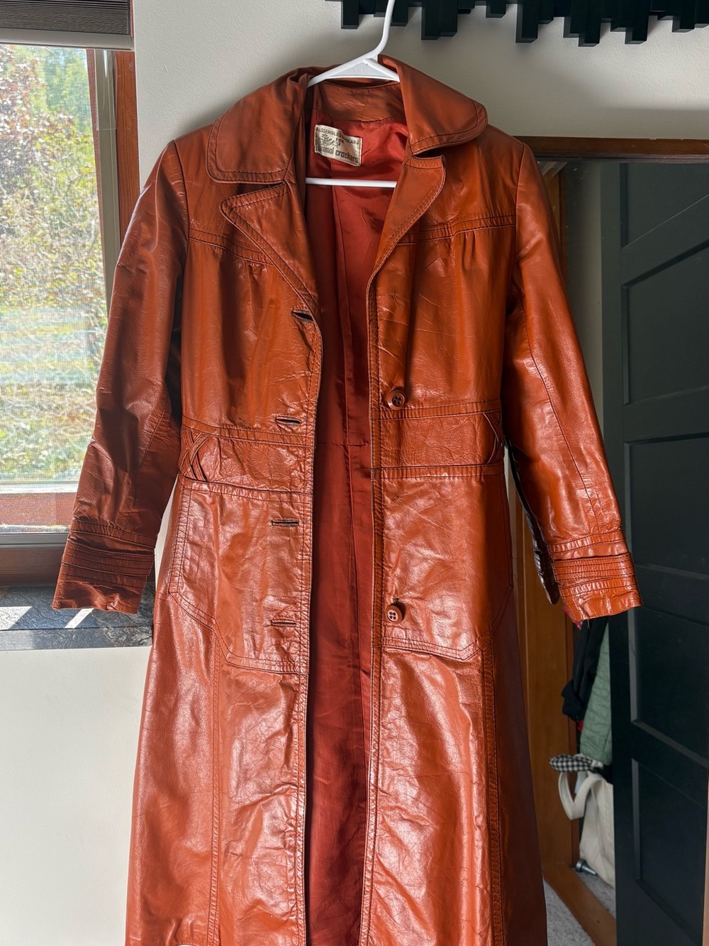 Vintage Women's Long Leather Trench Coat in Rust/orange